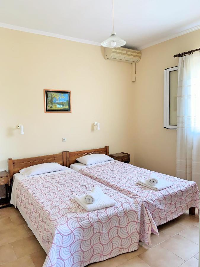 Dionysios Studios Skala  Extérieur photo