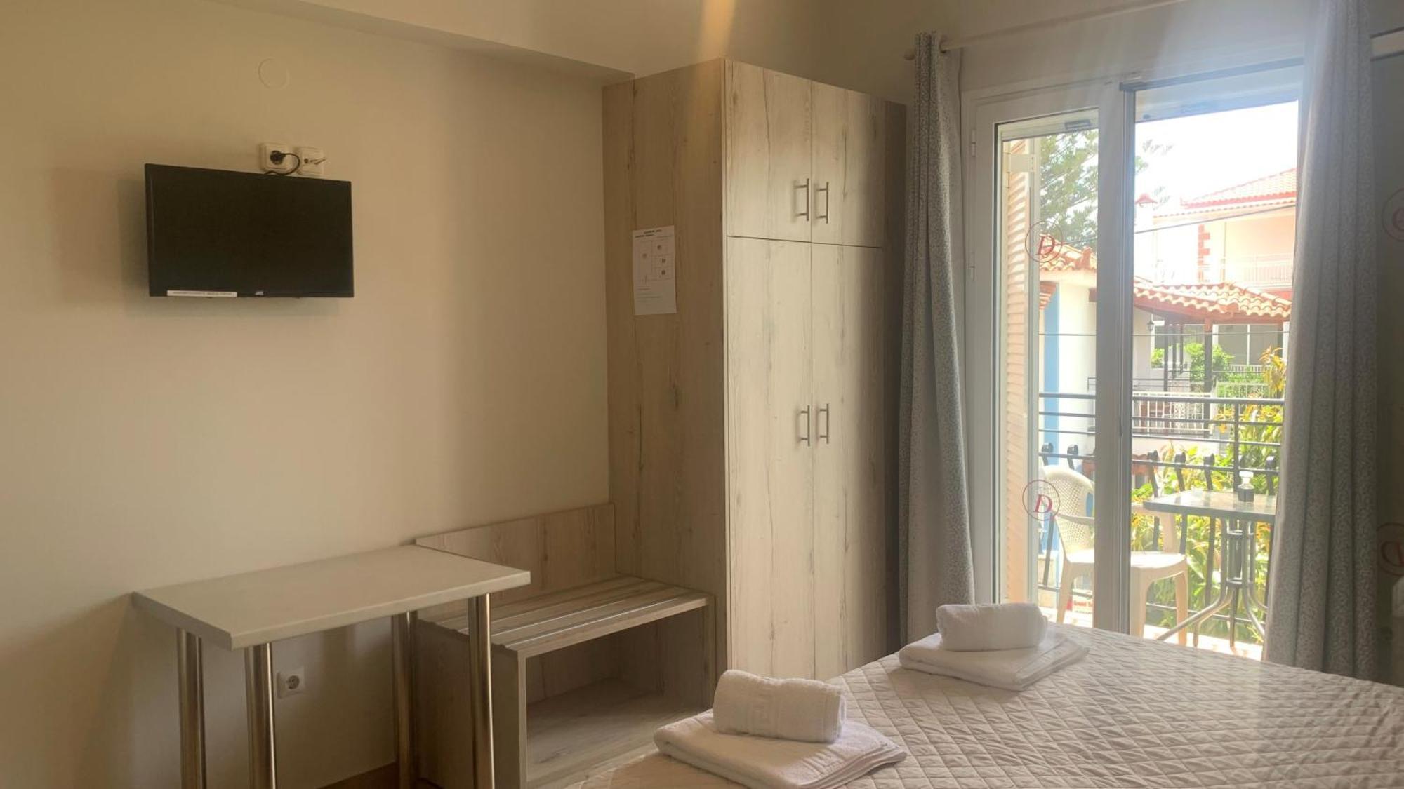 Dionysios Studios Skala  Extérieur photo